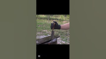 Turning a Rusty Saw Blade into a Perfect Bowie Knife ⚙️#shorts