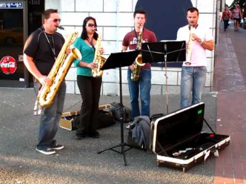 Casual Sax Quartet - Thriller