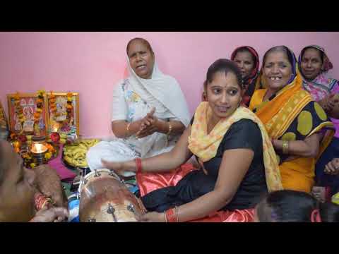 Mere Papa Ghar Me Budhiya saas lyrics औ मेरे पापा मेरे घर में बुढ़िया सास