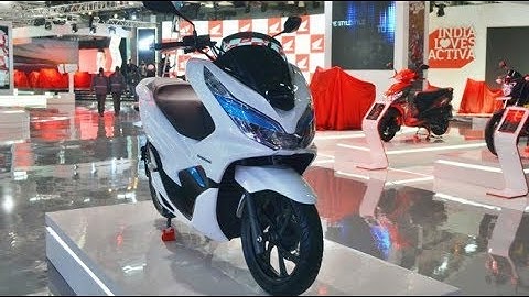 Tin nhanh 24/7 - Honda PCX 150 2020 lộ diện chi tiết mới, so găng với Yamaha NMax 155.