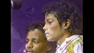 The Jacksons - [02] Wanna Be Startin&#39; Somethin&#39; | Victory Tour Toronto 1984