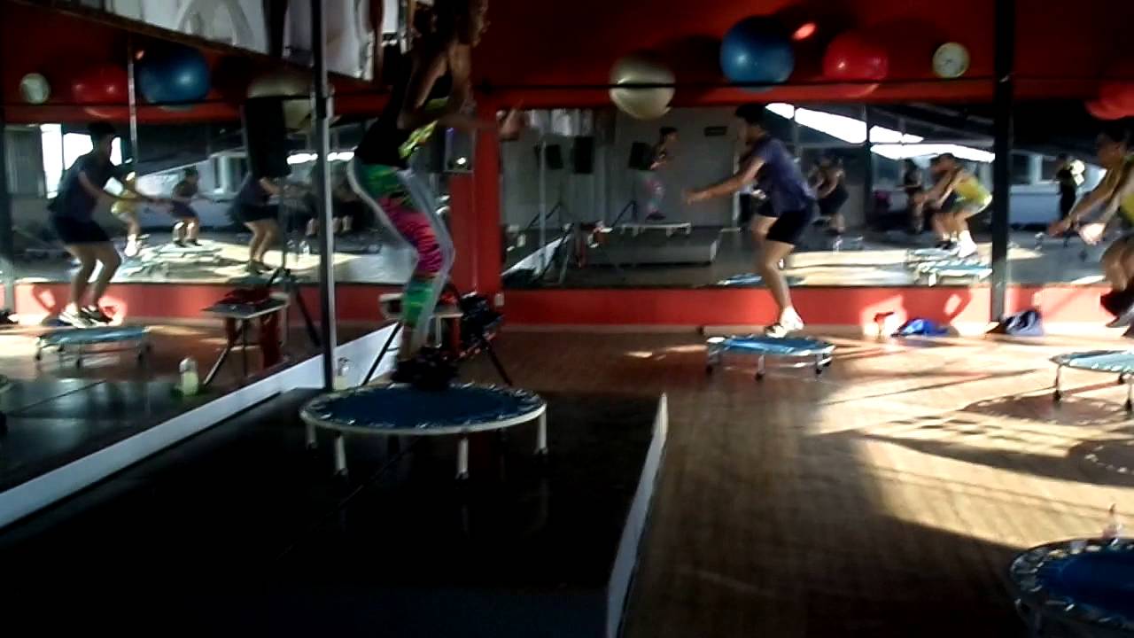 Y" Jump Academia W2 Bebedouro