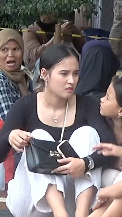 Ngerjain Cewe Pura2 Nemu Duit Malah Gini #pranknemuduit #prankpengemis