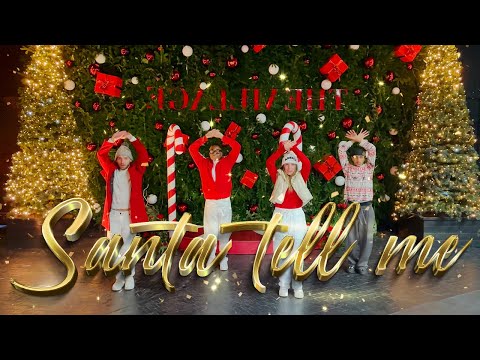 CHRISTMAS DANCE FLASHMOB SANTA TELL ME ARIANA GRANDE 