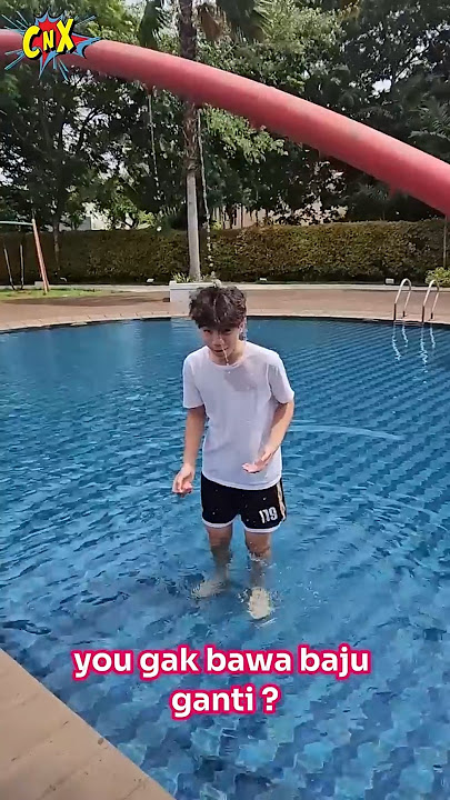 XAVIER MENDADAK BERENANG DI KOLAM RENANG !