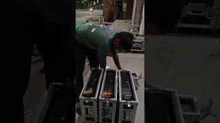 Soundsystem 🤯 #djsurajjhansi #remix #djgoodlookjhansi #djrajanmixing #djremix #sound #bass #music