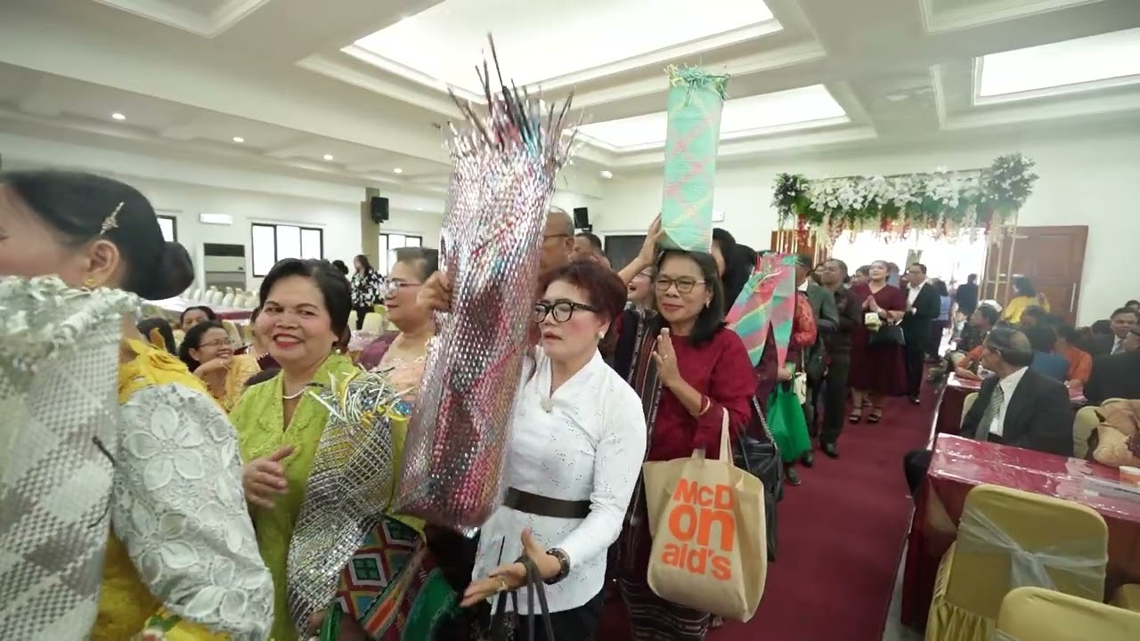 Part 1 (Pernikahan Adat Batak Damayanti & Kaleb di Gedung Bagas Raya Cibinong)