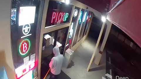 STOPPED by Deep Sentinel #26: Live Guard Prevents Break-In at Local Business