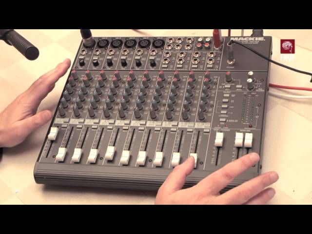 Mackie 1402VLZ Small Mixer - - YouTube