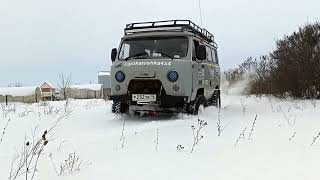 Уаз Буханка по снегу на дачу 13.01.2022