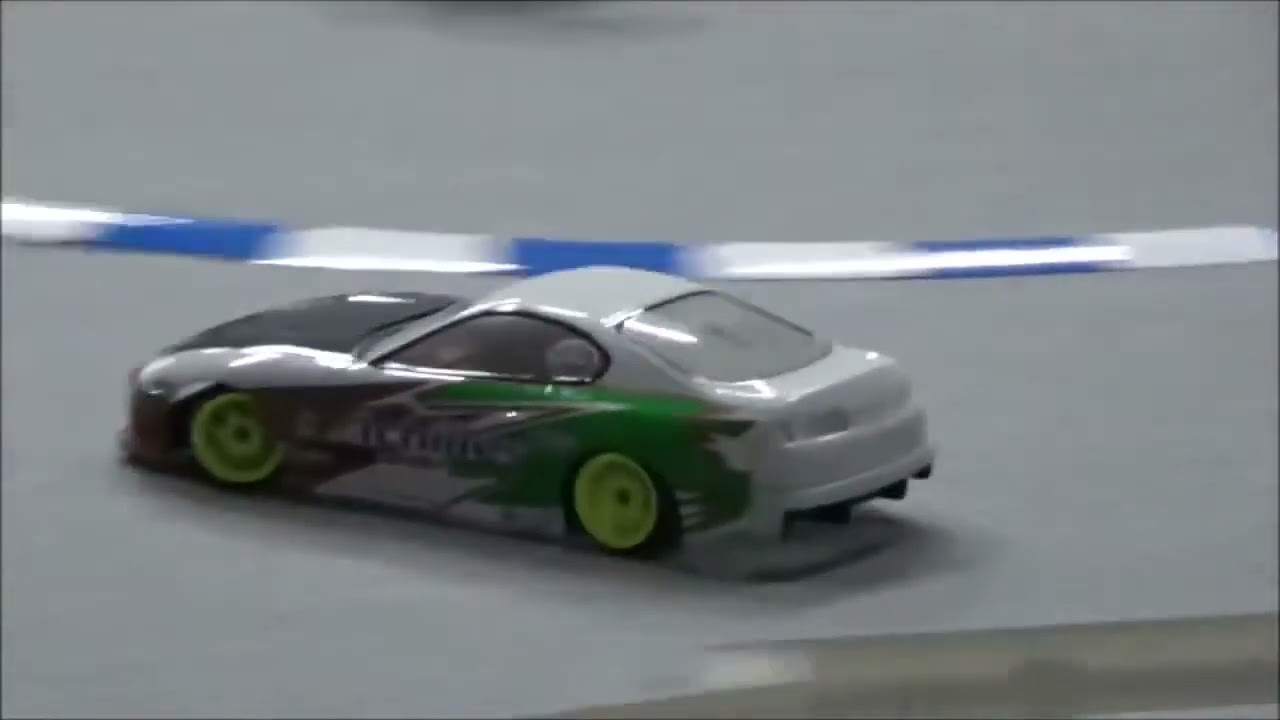 RC DRIFT SAKURA XI Sport Custom RWD Drifting in Circuit (2015/07