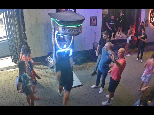 🔴 SIN Club Punch Machine | Soi Green Mango | Chaweng | Koh Samui | Thailand | Live Street Webcam