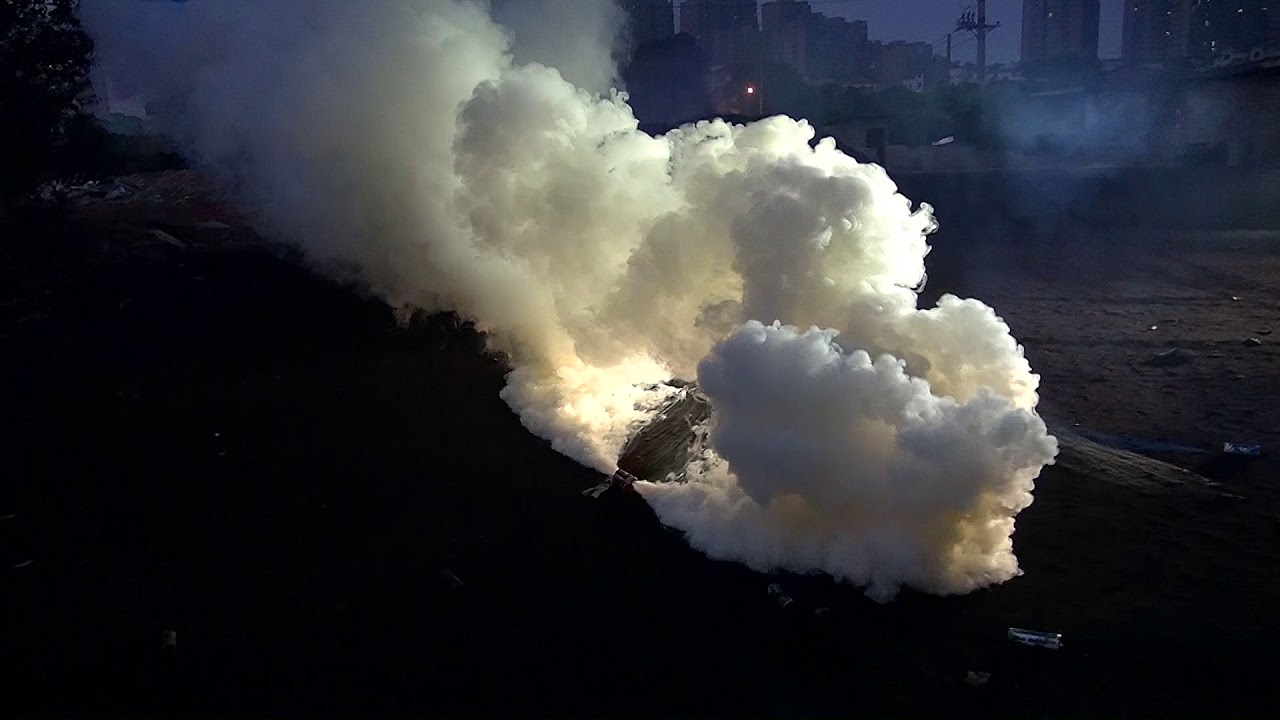 Club Colors White - 2 Side Smoke with Pulligniter [Batch 2017] - YouTube