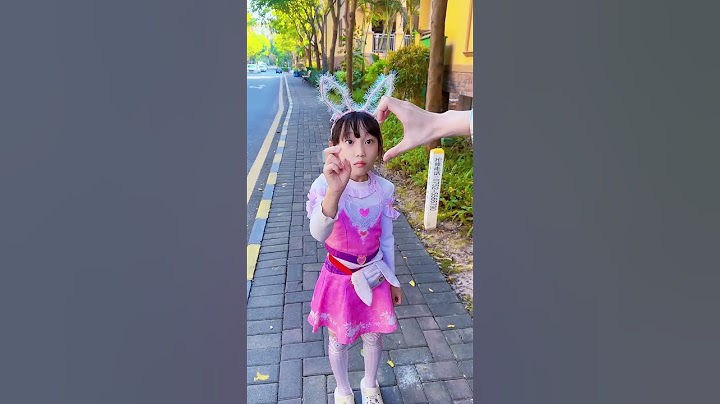 How To Make The Heart Gesture? #funny#funnyvideo #斗罗大陆唐三小舞 #唐舞桐 #shorts #斗罗大陆