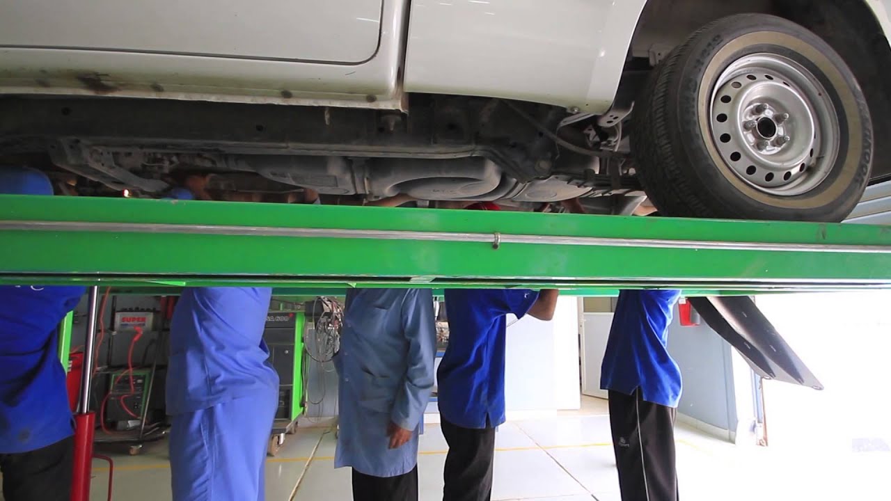 المعهد الصناعي الثانوي بعنيزة