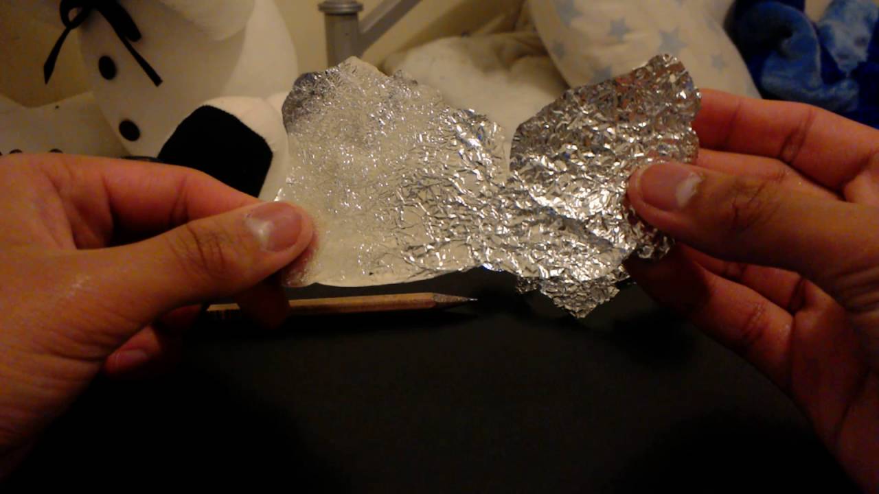 Super Quick Video Tips: How To Make Sheets of Aluminum Foil Twice