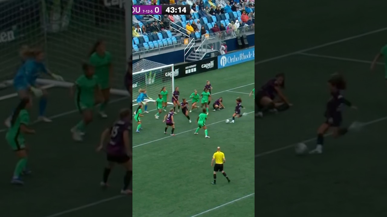 Right place, right time for Houston Dash's Danny Colaprico off the corner ⚽🔥