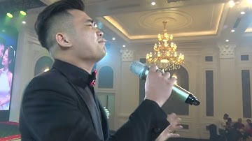 Ánh nắng của anh ( chú rể hát tặng vợ )