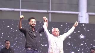 Elvish Yadav with Haryana CM Manohar Lal Khattar at Fans Meetup at Tau Devi Lal Stadium