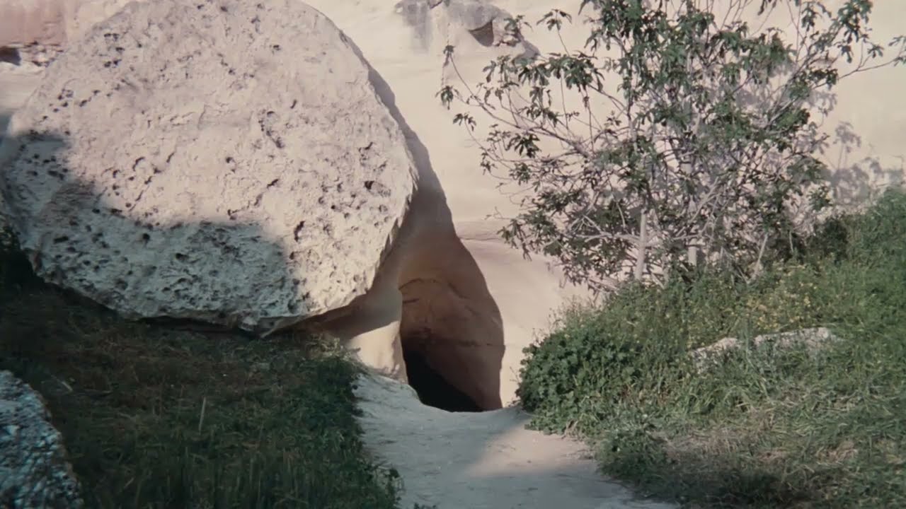 Angels at the Tomb | Gospel of Luke