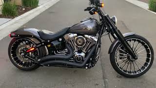 2015 Harley Davidson Breakout with 240 Rear Tire & Air Ride