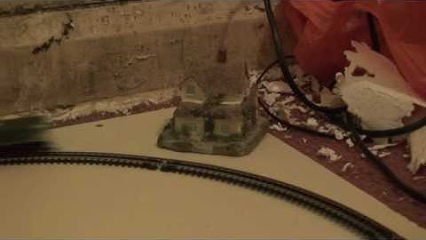 Freightliner Class 66 610, Dapol Vs Graham Farish in N Gauge.