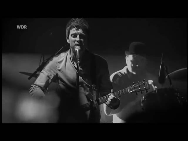 Noel Gallagher - Wonderwall (Touching Version, Cologne 2011)