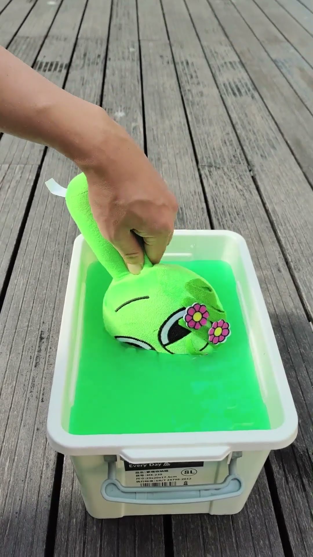 Vineria sprunki vs green paint water