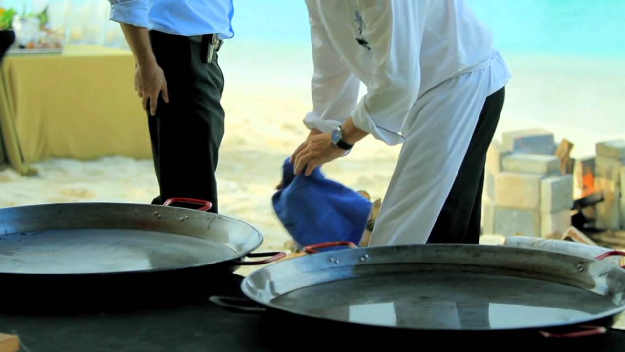 Gallivantin' in the Cayman Islands: Cayman Cookout