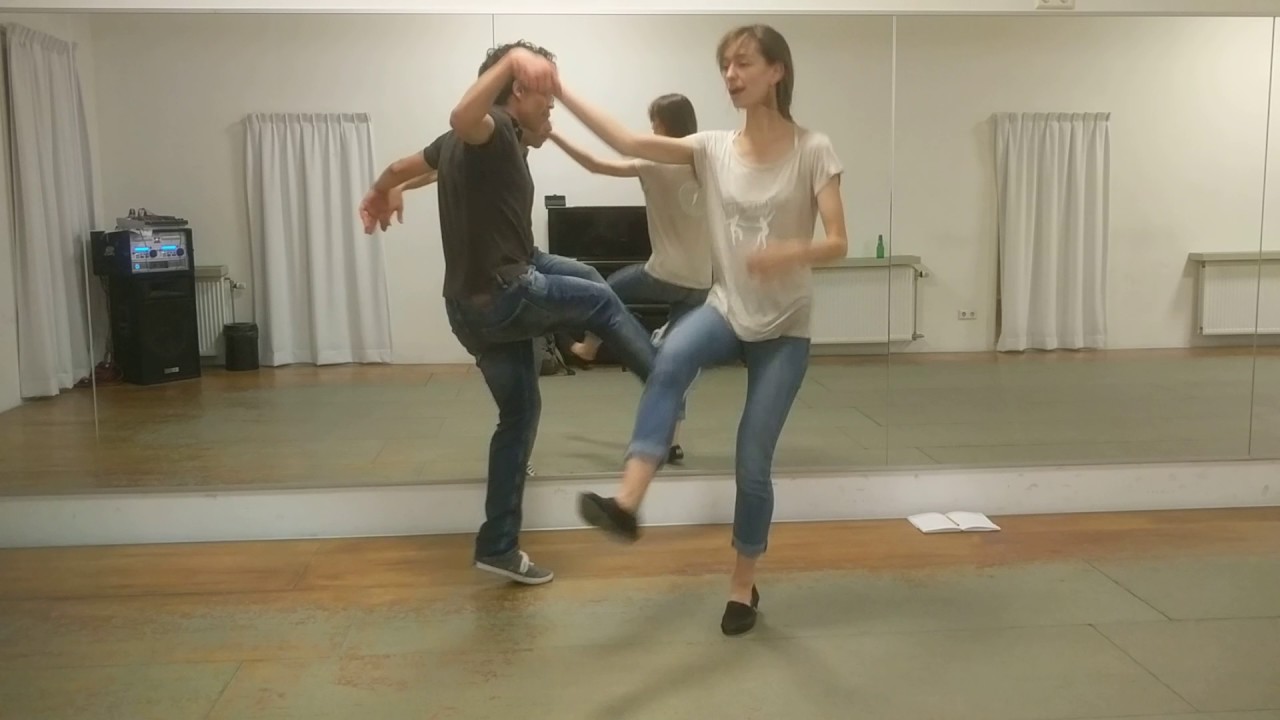 Level B - East - Class 7 - Hand to hand