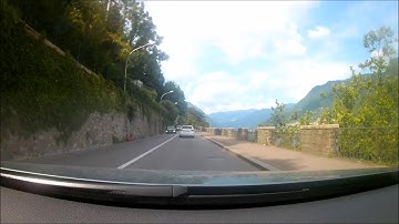 Driving on the Como lake road