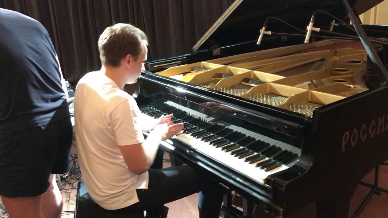 Martin Kohlstedt & Igor Khabarov electronic improvisation @ Beloselsky-Belozersky Palace. Saint Pet