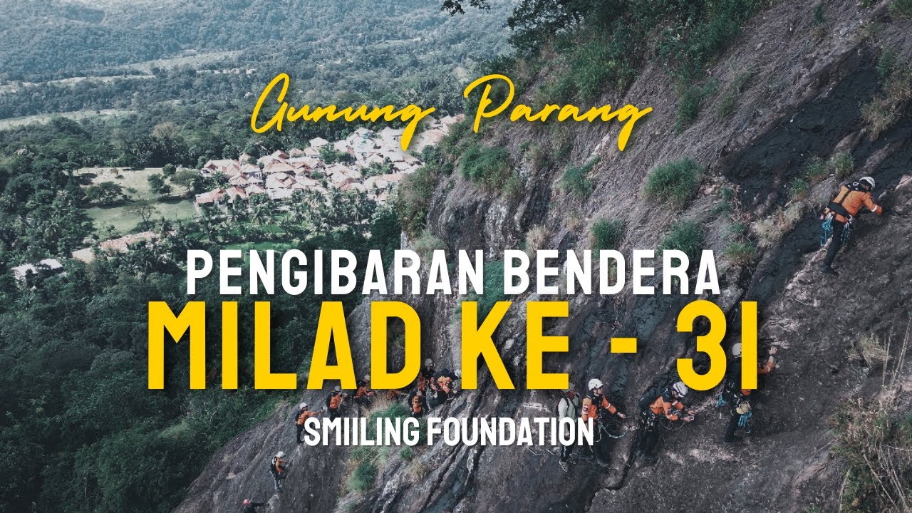 Pengibaran Bendera 31 Tahun Dompet Dhuafa