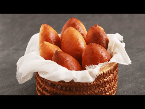 Pirozhki (Russian Stuffed Buns)