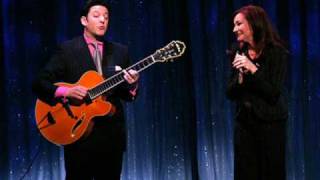Pizzarelli plays Can't buy me love chords