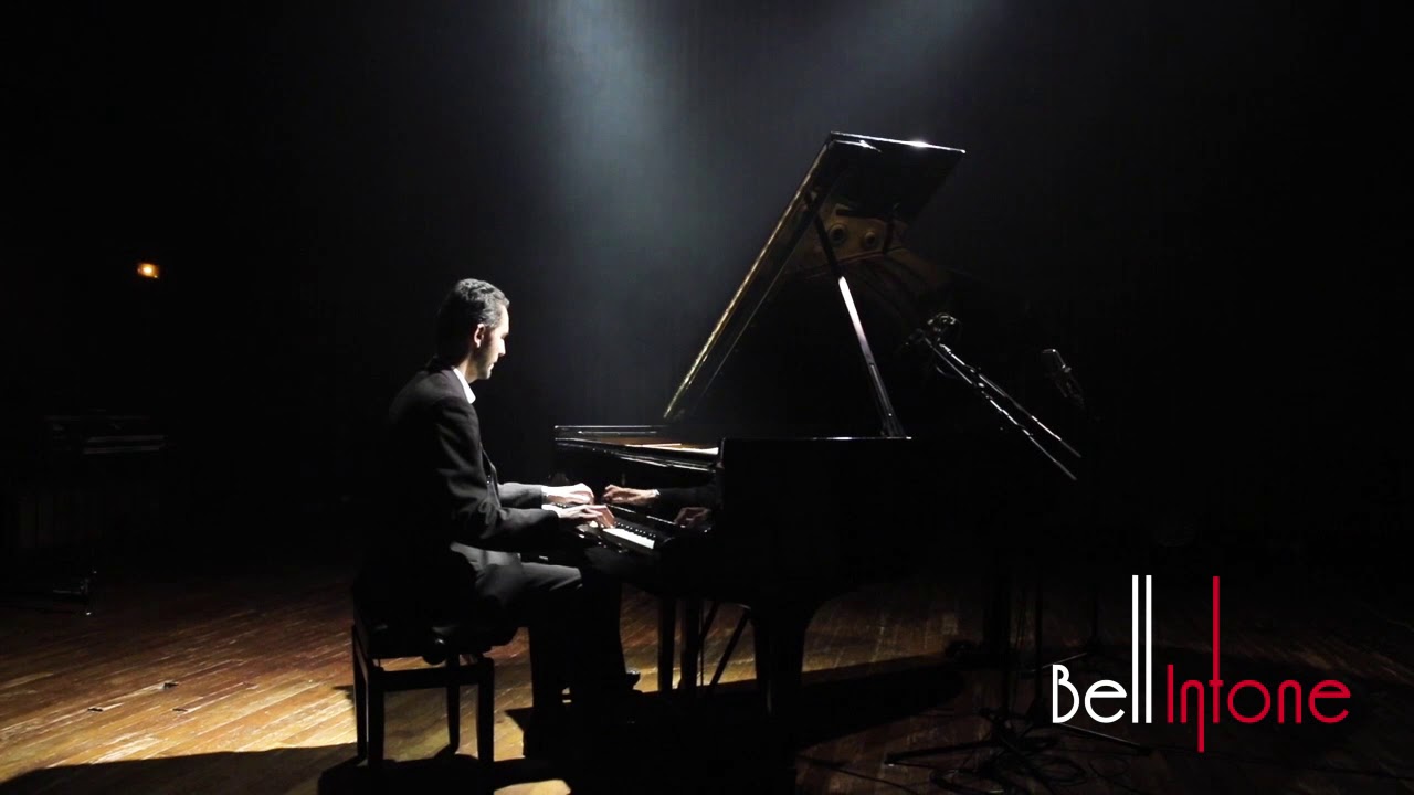 Pianist Operator Bell Intone