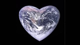 All The World Loves A Lover - Bertell Dache