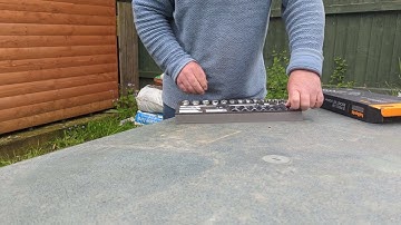 Halfords Advanced 3/8 socket set in foam tray