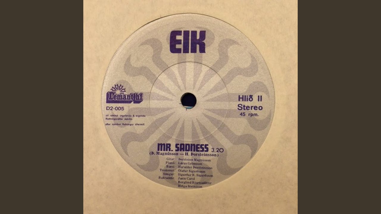 Obejrzyj Hotel Garbage Can w YouTube Obejrzyj Hotel Garbage Can w YouTube