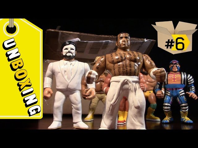 Unboxing WWF Hasbro Custom Wrestling Figures Collection