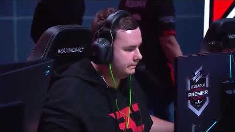 GuardiaN snipes down three on the defense Overpass