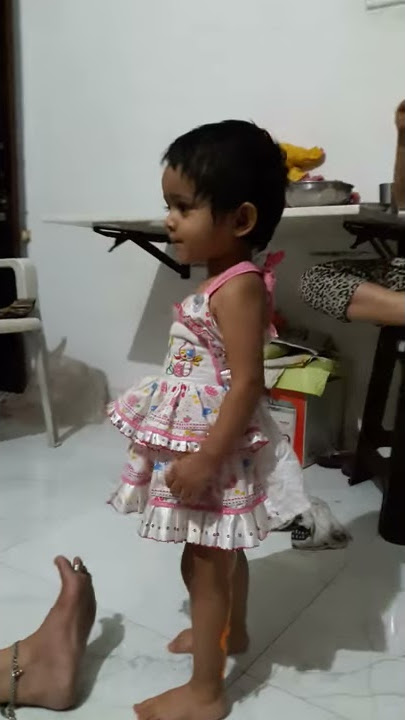 Pet bechara bhukh ka mara...😅😅