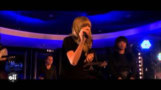 Taylor Swift Private Concert - I Knew You Were Trouble Live