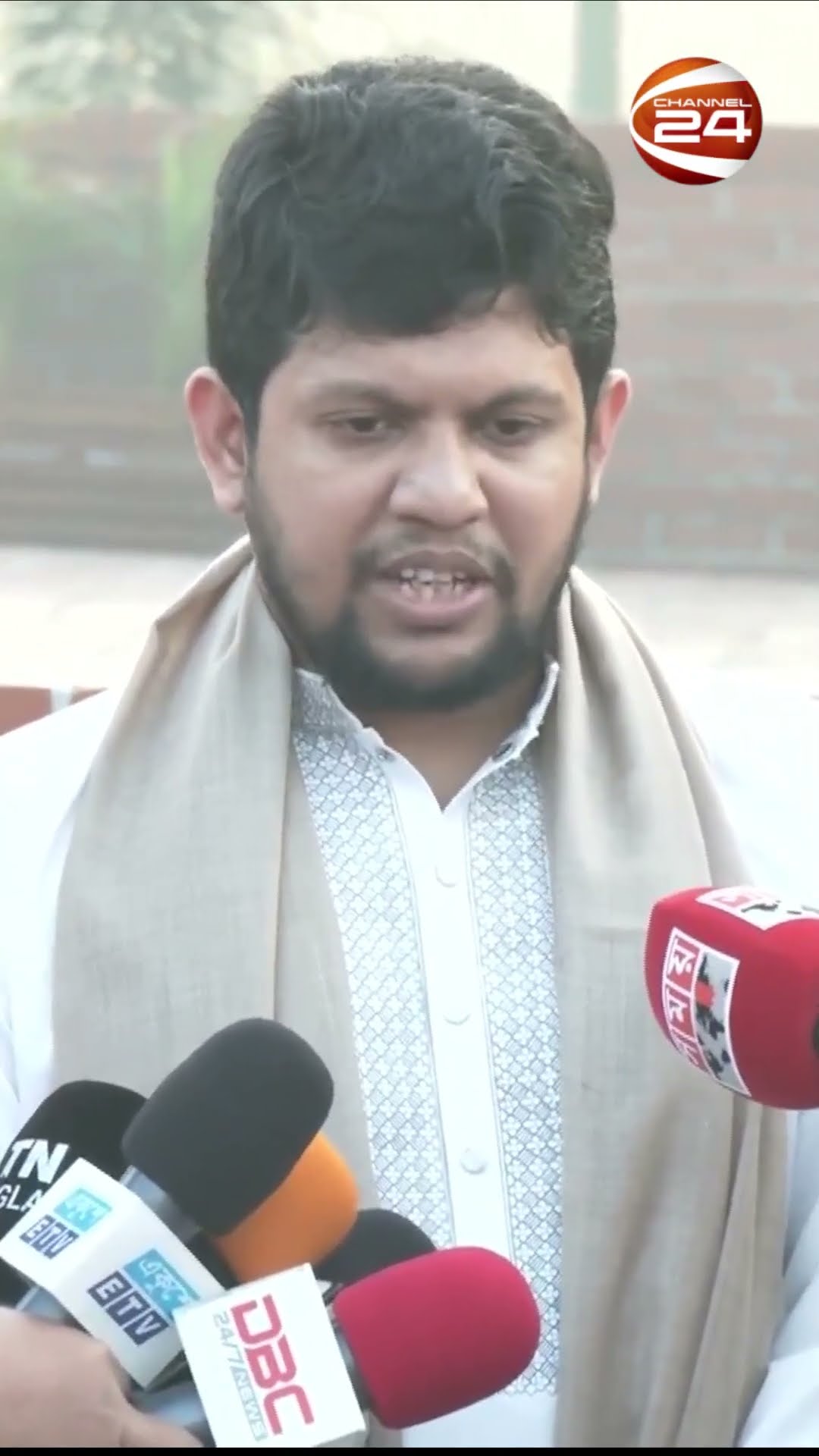 রাষ্ট্র পুনর্গঠনে সকলকে ঐক্যবদ্ধ হতে হবে: মাহফুজ আলম #Mahfuz #bijoydibos #channel24