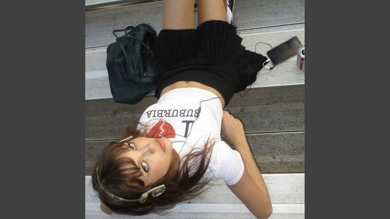 wings (Techno) (slowed + reverb)