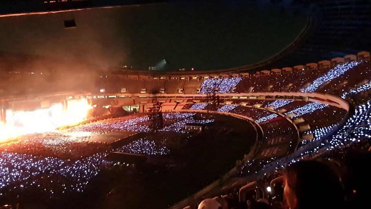 방탄소년단 BTS SYS Tour Final In Seoul - Army singing Idol before the show + 오프닝 Dionysus (2019.10.27)