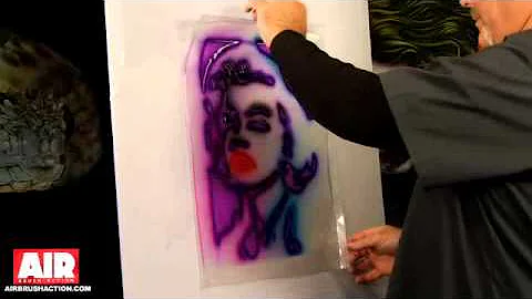 Gary Worthington T-Shirt Airbrush Demo: Marilyn Mo...