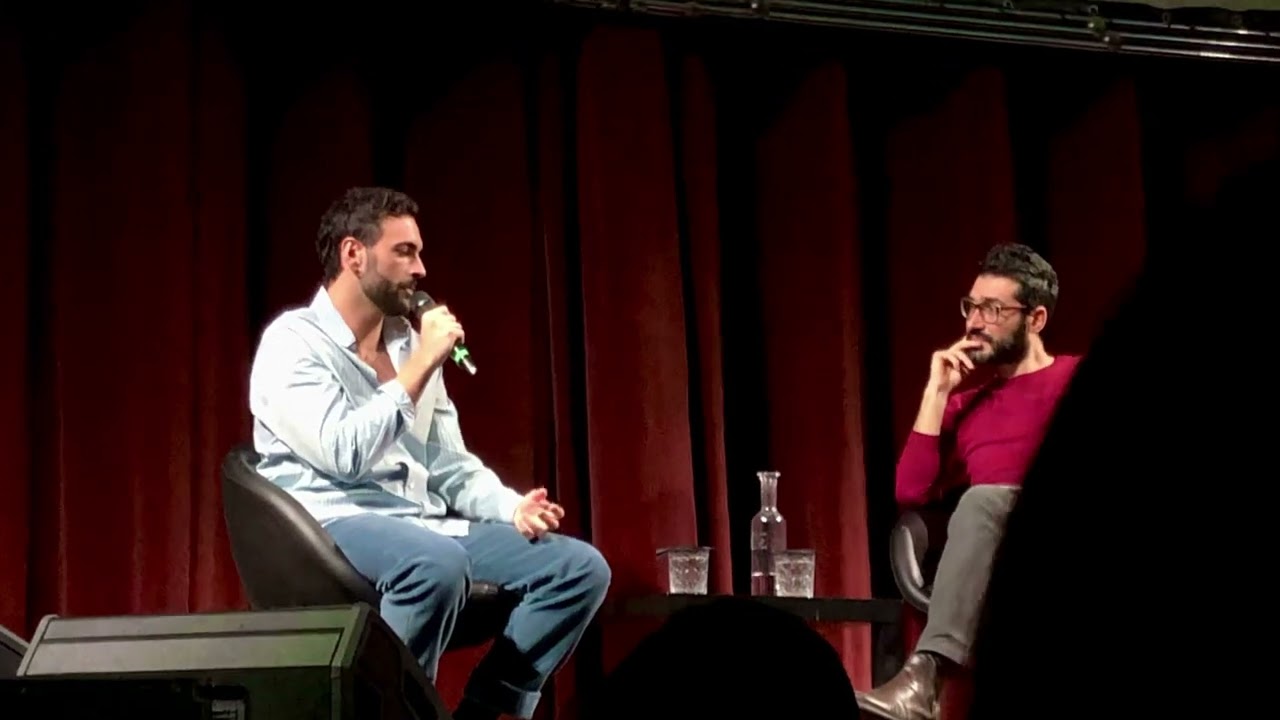 Marco Mengoni intervistato da Francesco Raiola (parte 2 di 8) - Teatro Quirino - Roma 28/02/2022
