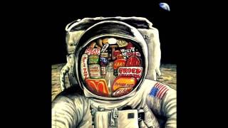 Chapeleiro feat R3ckzet - Space Pill