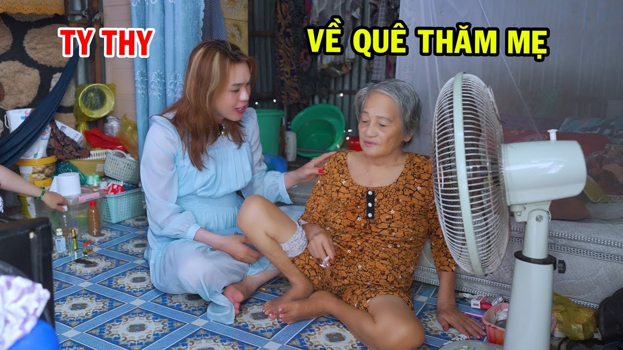 Ty Thy về quê thăm mẹ - Ty Thy Vlog Gỏi đu đủ